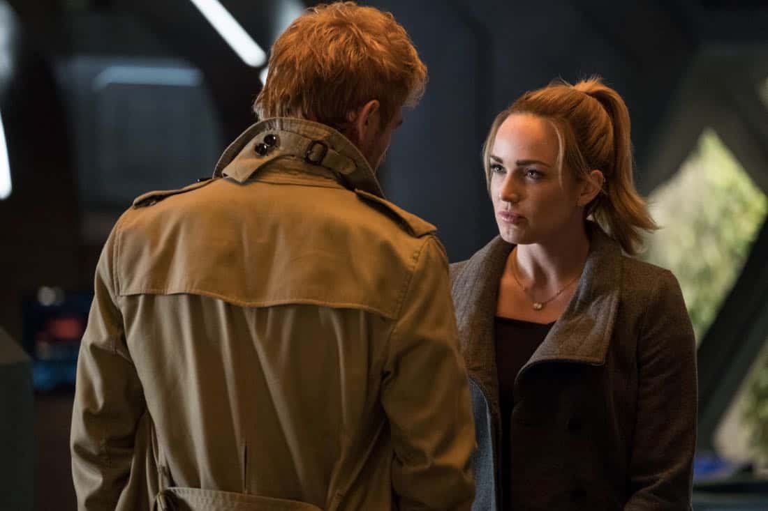 DC's Legends of Tomorrow -- "Daddy Darhkest" -- Image Number: LGN310a_0354b.jpg -- Pictured (L-R): Matt Ryan as Constantine and Caity Lotz as Sara Lance/White Canary -- Photo: Jeff Weddell/The CW -- é 2018 The CW Network, LLC. All Rights Reserved.