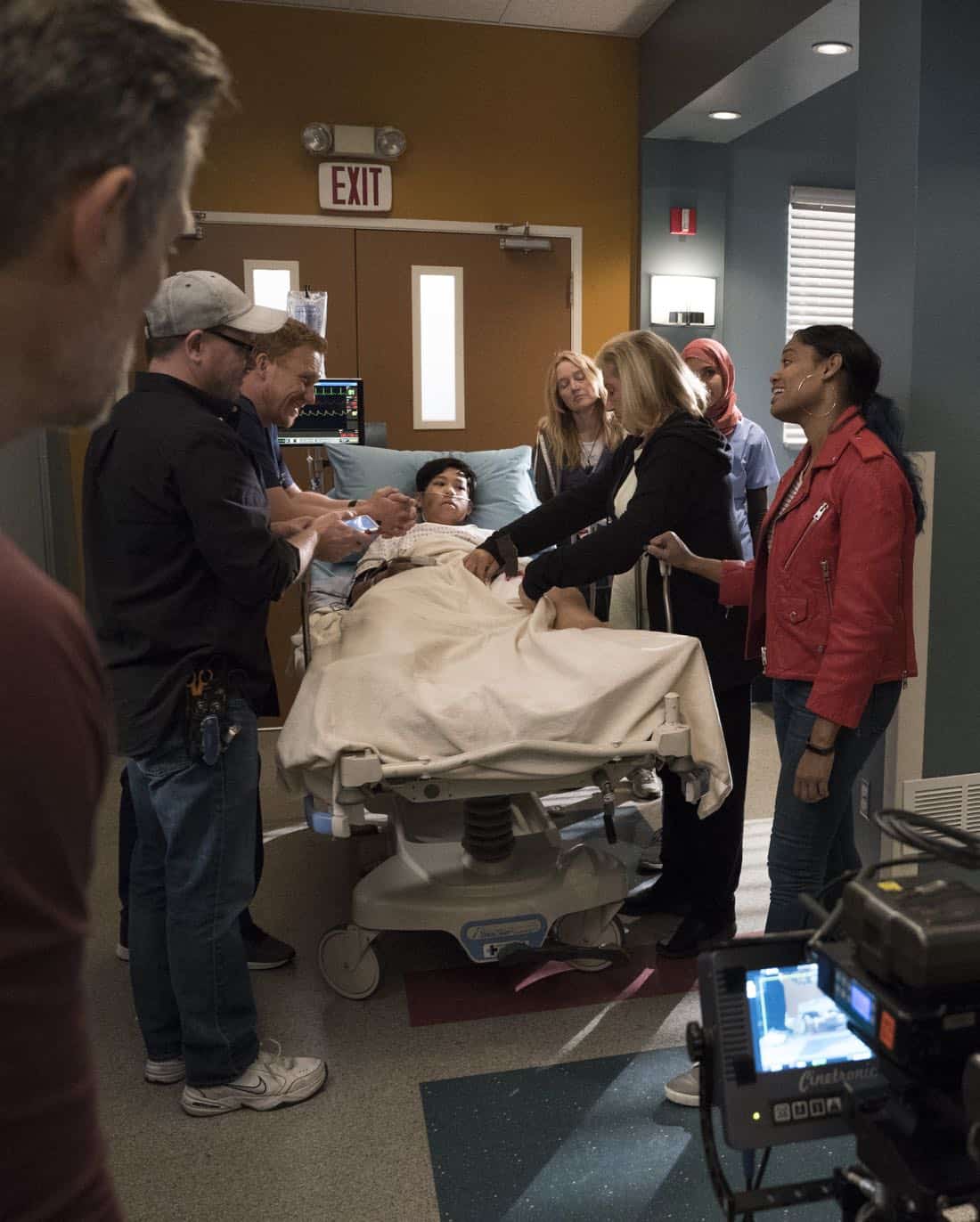 GREY'S ANATOMY - "You Really Got a Hold on Me" - Seattle firefighters Ben Warren and Andy Herrera head to Grey Sloan after rescuing two boys that are injured in a house fire. With one of the boys' lives literally in Andy's hands, her skills are put to the test. Meanwhile, the doctors are hard at work on their projects for the Grey Sloan Surgical Innovation Contest; and Amelia brings Tom Koracick in to consult on her and Alex's patient, on a special, TGIT Crossover Event episode of "Grey's Anatomy," THURSDAY, MARCH 1 (8:00-9:00 p.m. EST), on The ABC Television Network. (ABC/Mitch Haaseth) KEVIN MCKIDD, COBY DOUANG, NZINGHA STEWART (DIRECTOR)