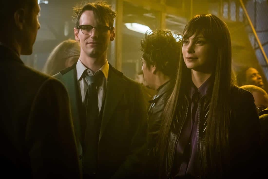 GOTHAM: L-R: Cory Michael Smith and Morena Baccarin in the “Pieces Of A Broken Mirror” spring premiere episode of GOTHAM airing Thursday, Mar. 1 (8:00-9:00 PM ET/PT) on FOX. ©2018 Fox Broadcasting Co. Cr: Jeff Neumann/FOX