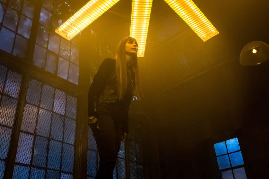 GOTHAM: Morena Baccarin in the “Pieces Of A Broken Mirror” spring premiere episode of GOTHAM airing Thursday, Mar. 1 (8:00-9:00 PM ET/PT) on FOX. ©2018 Fox Broadcasting Co. Cr: Jeff Neumann/FOX