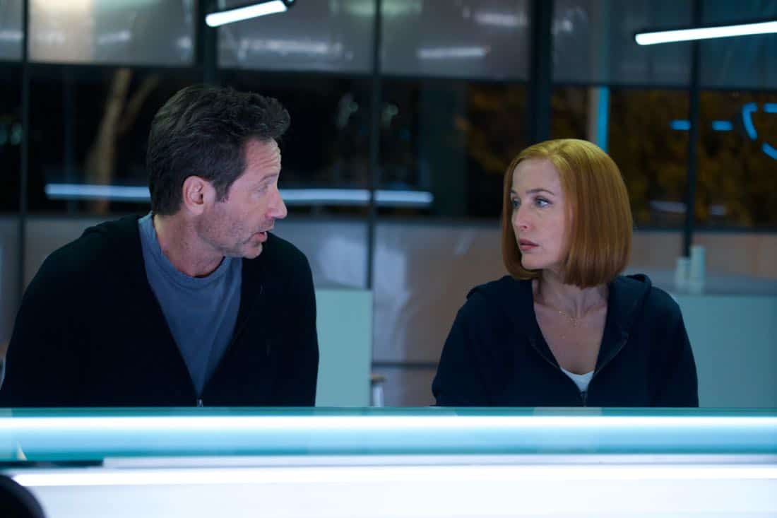 THE X-FILES: L-R: David Duchovny and Gillian Anderson in the "Rm9sbG93ZXJz" episode of THE X-FILES airing Wednesday, Feb. 28 (8:00-9:00 PM ET/PT) on FOX. ©2018 Fox Broadcasting Co. Cr: Shane Harvey/FOX