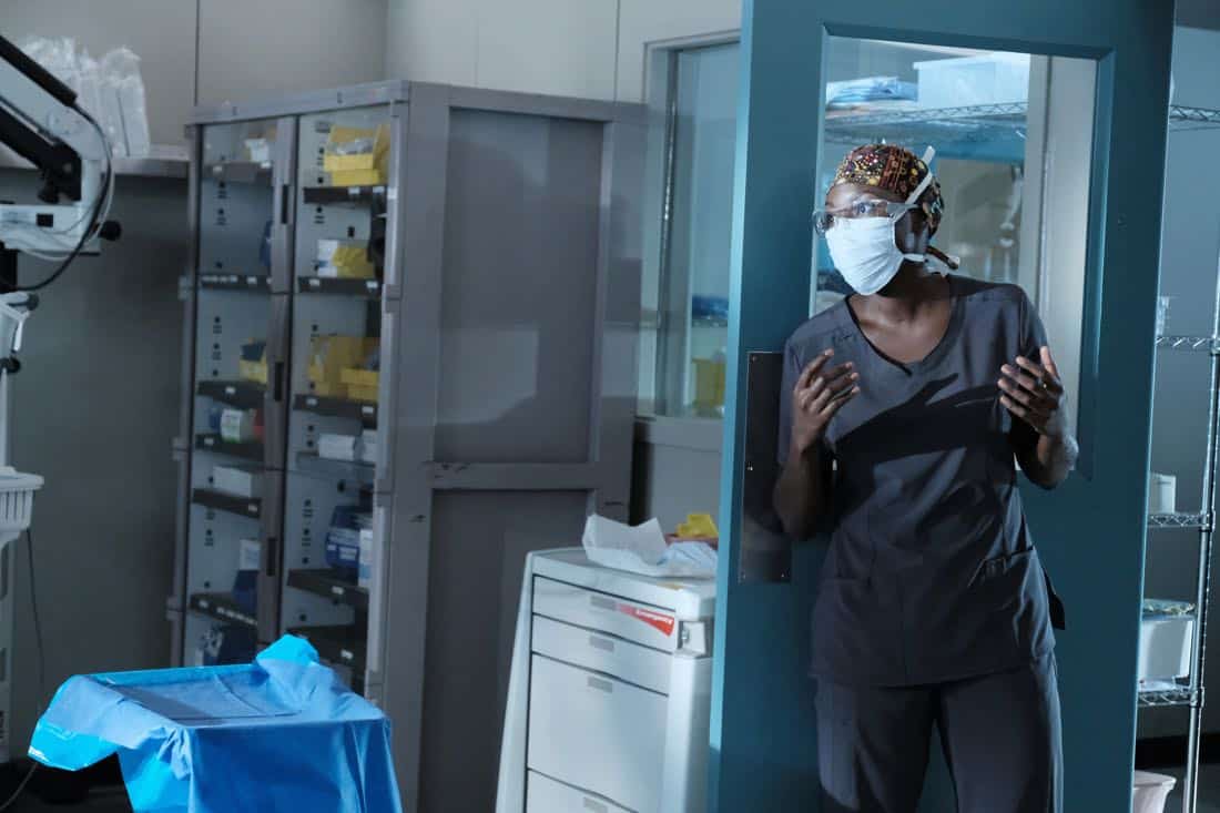 THE RESIDENT: Shaunette Renée Wilson in the "None the Wiser" episode of THE RESIDENT airing Monday, Feb. 26 (9:00-10:00 PM ET/PT) on FOX. ©2018 Fox Broadcasting Co. Cr: Guy D'Alema/FOX