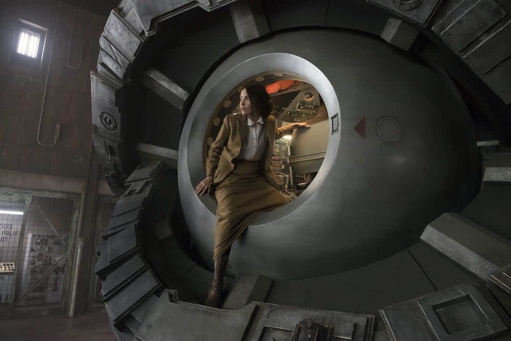 TIMELESS -- "The War to End All Wars" Episode 201 -- Pictured: Abigail Spencer as Lucy Preston -- (Photo by: Justin Lubin/NBC)