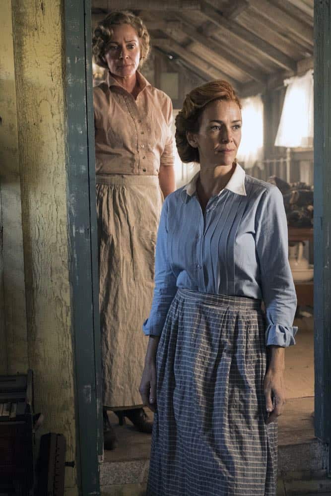 TIMELESS -- "The War to End All Wars" Episode 201 -- Pictured: (l-r) Susanna Thompson as Carol, Anne Wersching as Emma -- (Photo by: Justin Lubin/NBC)