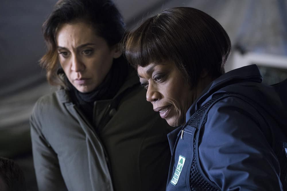 THE BLACKLIST -- "Pattie Sue Edwards (#68)" Episode 515 -- Pictured: (l-r) Mozhan Marnò as Samar Navabi, Regina Taylor as Dr. Hannah Moshay -- (Photo by: Virginia Sherwood/NBC)