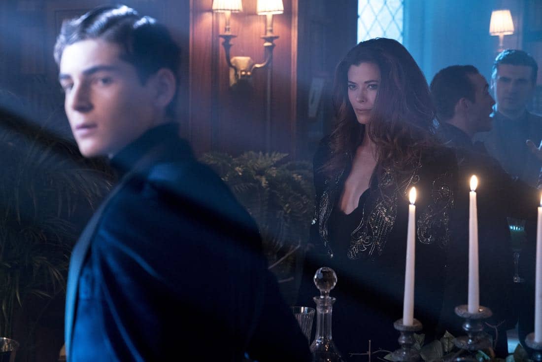 GOTHAM: L-R: David Mazouz and guest star Peyton List in the “A Dark Knight: A Beautiful Darkness” episode of GOTHAM airing Thursday, March 8 (8:00-9:00 PM ET/PT) on FOX. ©2018 Fox Broadcasting Co. Cr: David Giesbrecht/FOX