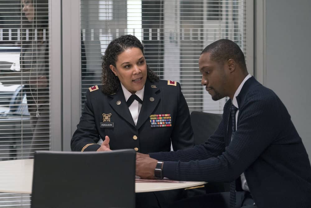BLINDSPOT -- "Everlasting" Episode 314 -- Pictured: (l-r) Linda Powell as Col. Sara Ferguson, Rob Brown as Edgar Reade -- (Photo by: Barbara Nitke/NBC) BLINDSPOT -- "Everlasting" Episode 314 -- Pictured: (l-r) Linda Powell as Col. Sara Ferguson, Rob Brown as Edgar Reade -- (Photo by: Barbara Nitke/NBC)