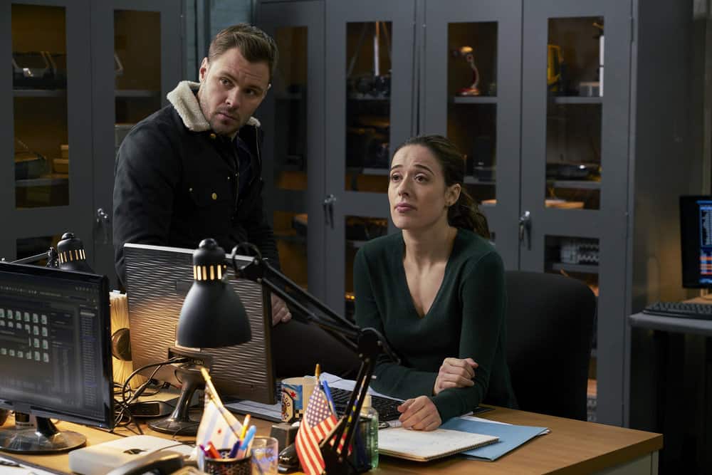 CHICAGO P.D. -- "Profiles" Episode 516 -- Pictured: (l-r) Patrick John Flueger as Adam Ruzek, Marina Squerciati as Kim Burgess -- (Photo by: Parrish Lewis/NBC)