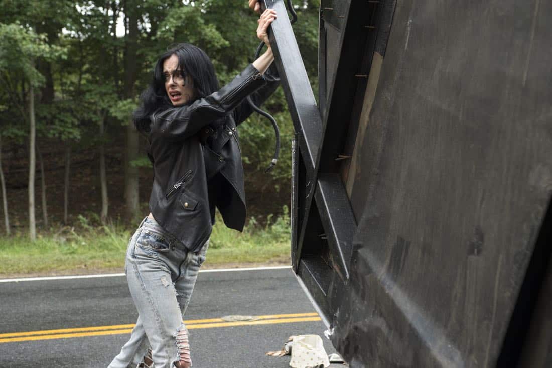 Krysten Ritter Marvel's Jessica Jones Season 2 | Photo Credit : David Giesbrecht/Netflix