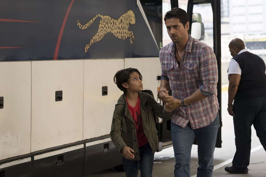 Kevin Chacon and J.R. Ramirez Marvel's Jessica Jones Season 2 | Photo Credit : David Giesbrecht/Netflix