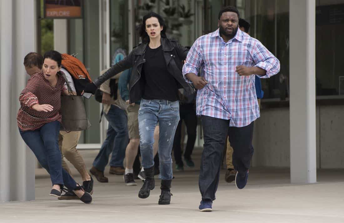 Krysten Ritter Marvel's Jessica Jones Season 2 | Photo Credit : David Giesbrecht/Netflix