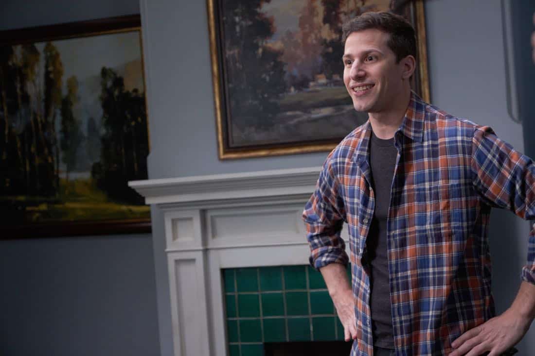 BROOKLYN NINE-NINE: Andy Samberg in the “Safe House” spring premiere episode of BROOKLYN NINE-NINE airing Sunday, March 18 (8:30-9:00 PM ET/PT) on FOX. CR: John P Fleenor/ FOX