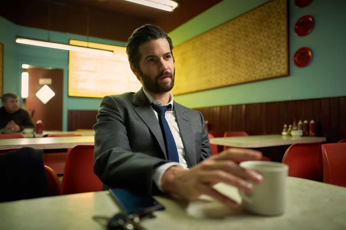 HARD SUN -- "The Sun, The Moon, The Truth" - Episode 101 - Malcontent police detective, DCI Charlie Hicks is deeply suspicious of his new partner DI Elaine Renko. But their first investigation into what seems like a straightforward case of suicide exposes a state secret that will connect them for life. Charlie Hicks (Jim Sturgess) shown. (Photo by: Robert Viglasky/Hulu)