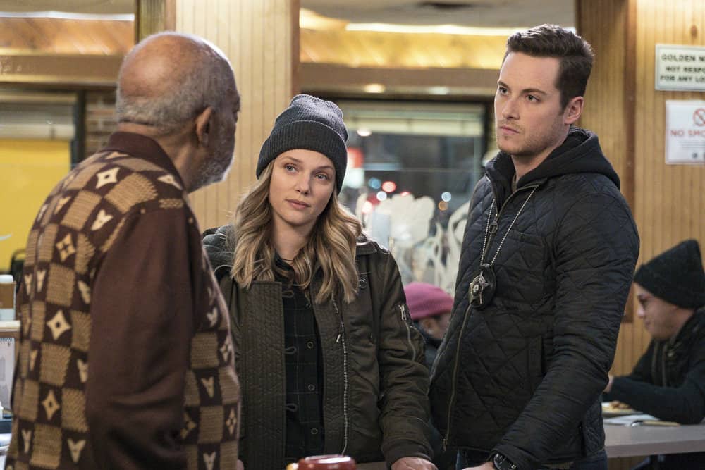CHICAGO P.D. -- "Breaking Point" Episode 517 -- Pictured: (l-r) Tracy Spiridakos as Hailey Upton, Jesse Lee Soffer as Jay Halstead -- (Photo by: Matt Dinerstein/NBC) CHICAGO P.D. -- "Breaking Point" Episode 517 -- Pictured: (l-r) Tracy Spiridakos as Hailey Upton, Jesse Lee Soffer as Jay Halstead -- (Photo by: Matt Dinerstein/NBC)