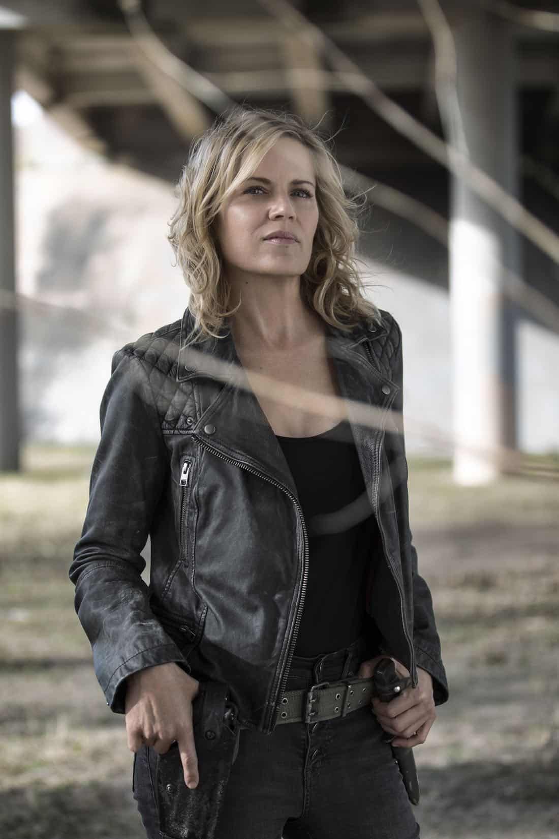 Kim Dickens as Madison Clark - Fear the Walking Dead _ Season 4, Gallery - Photo Credit: Elizabeth Weinberg/AMC