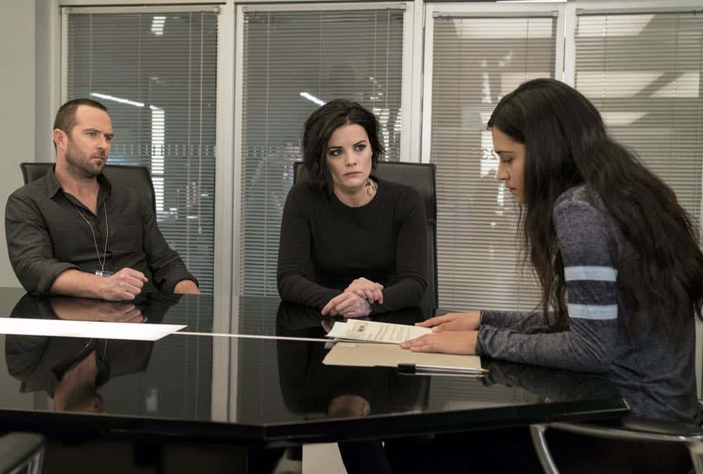 BLINDSPOT -- "Deductions" Episode 315 -- Pictured: (l-r) Sullivan Stapleton as Kurt Weller, Jaimie Alexander as Jane Doe, Kristina Reyes as Avery -- (Photo by: David Giesbrecht/NBC)