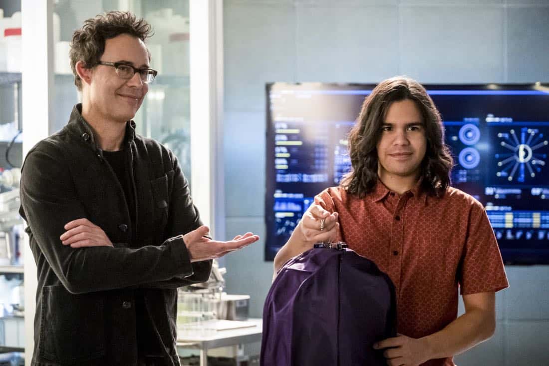 The Flash -- "Run, Iris, Run" -- Image Number: FLA416b_0206bjpg -- Pictured (L-R): Tom Cavanagh as Harrison Wells and Carlos Valdes as Cisco Ramon -- Photo: Katie Yu/The CW -- é 2018 The CW Network, LLC. All rights reserved The Flash -- "Run, Iris, Run" -- Image Number: FLA416b_0206bjpg -- Pictured (L-R): Tom Cavanagh as Harrison Wells and Carlos Valdes as Cisco Ramon -- Photo: Katie Yu/The CW -- é 2018 The CW Network, LLC. All rights reserved