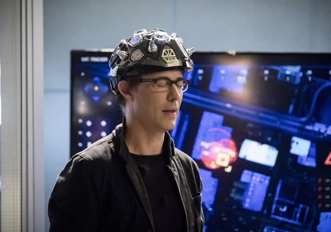 The Flash -- "Run, Iris, Run" -- Image Number: FLA416b_0048b.jpg -- Pictured: Tom Cavanagh as Harrison Wells -- Photo: Katie Yu/The CW -- é 2018 The CW Network, LLC. All rights reserved