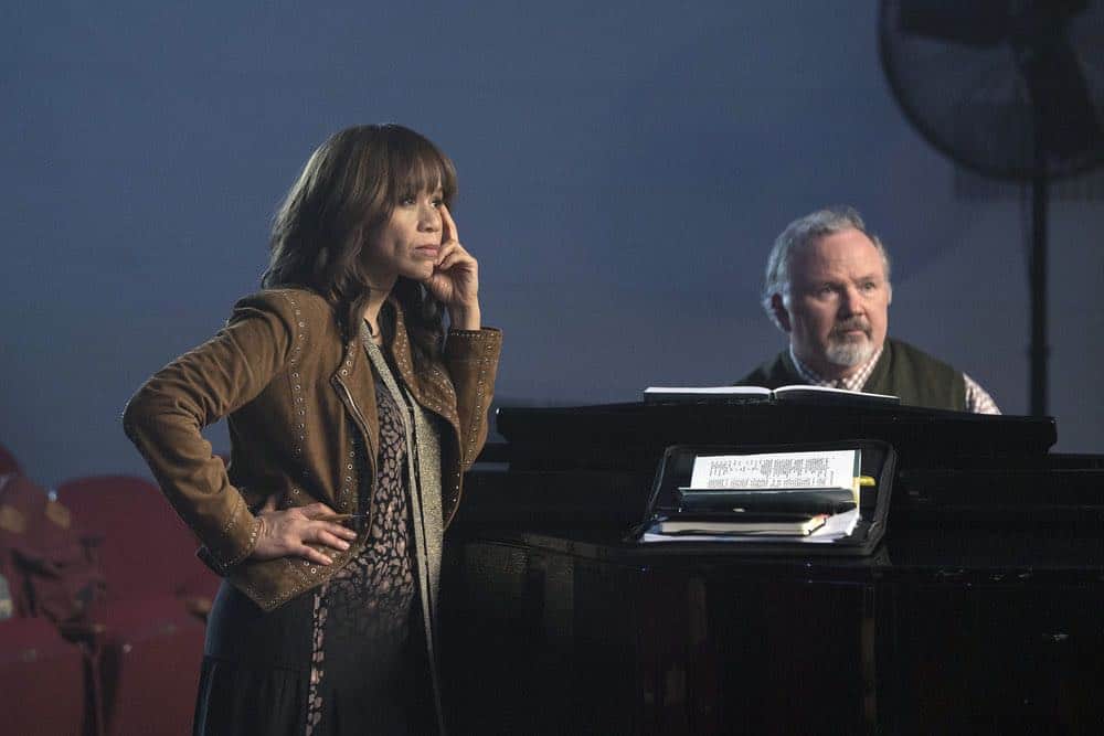 RISE -- "Pilot" Episode 101 -- Pictured: (l-r) Rosie Perez as Tracey Wolfe, Tom Riis Farrell as Mr. Baer -- (Photo by: Peter Kramer/NBC)
