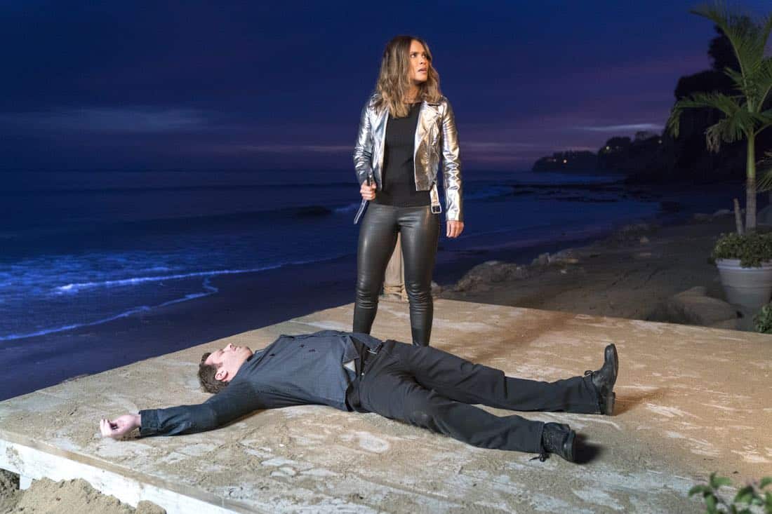 LUCIFER: Lesley-Ann Brandt in the “Orange Is The New Maze” episode of LUCIFER airing Monday, March 26 (8:00-9:00 PM ET/PT) on FOX. CR: Erik Voake/FOX