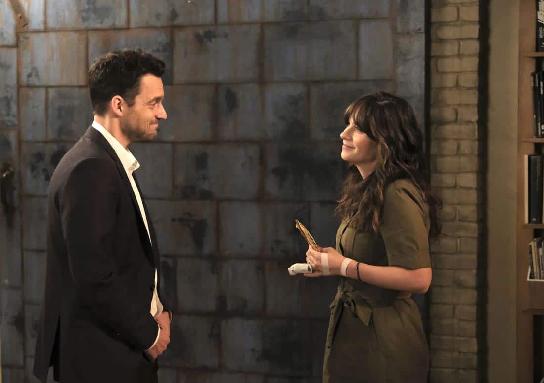 NEW GIRL: L-R: Jake Johnson and Zooey Deschanel in the "About Three Years Later" season seven premiere episode of NEW GIRL airing Tuesday, April10 (9:30-10:00 PM ET/PT) on FOX. ©2018 Fox Broadcasting Co. Cr: Ray Mickshaw/FOX