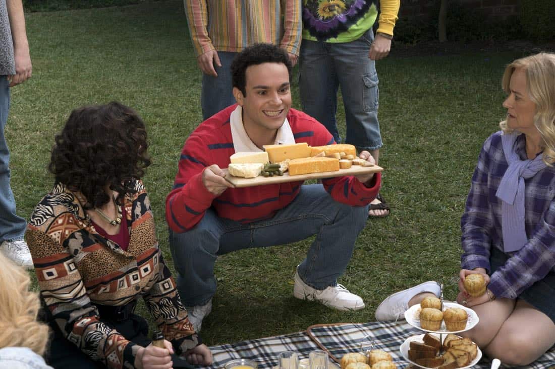 THE GOLDBERGS - "Colors" - Barry enlists the JTP to help him break up Beverly's group of friends so Barry can have all the attention but soon realizes he made a major mistake when Beverly gets into a fight with her friends. Meanwhile, Adam's attempts to trick Murray into loving theater backfire, on "The Goldbergs," WEDNESDAY, MARCH 28 (8:00-8:30 p.m. EDT), on The ABC Television Network. (ABC/Byron Cohen) TROY GENTILE, JENNIFER IRWIN