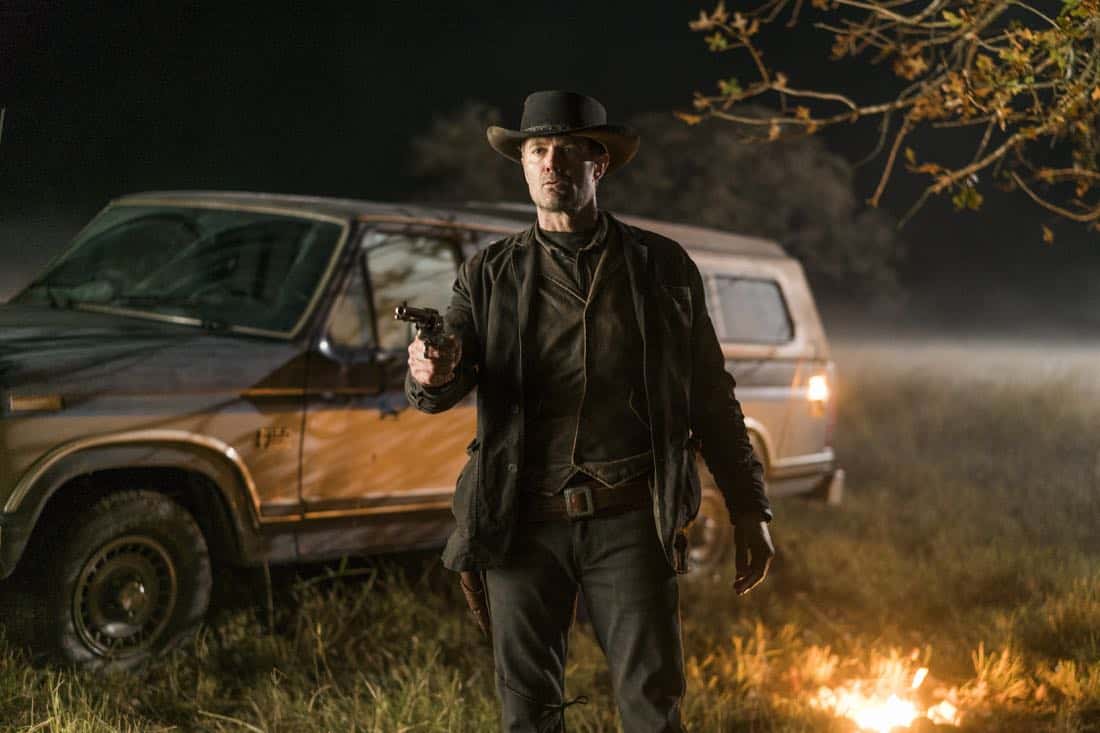Garret Dillahunt as John - Fear the Walking Dead _ Season 4, Episode 1 - Photo Credit: Richard Foreman, Jr/AMC