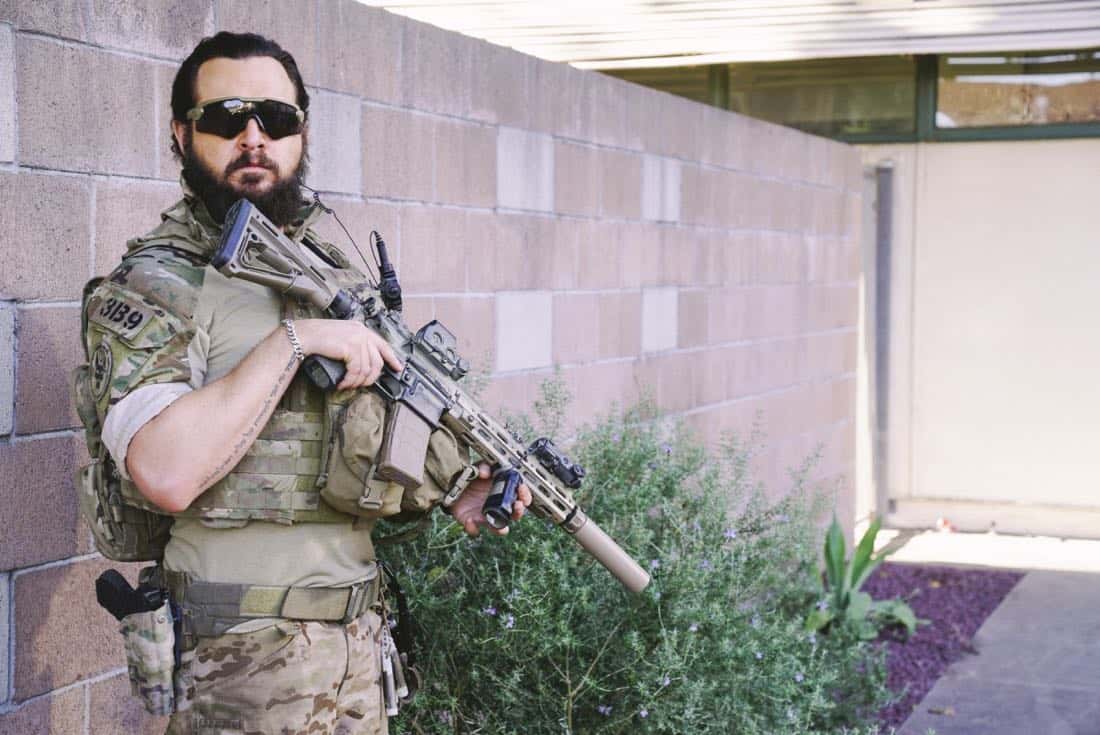 "Credible Threat" -- Jason and the SEAL Team are tasked with protecting a delegation of congressmen and department of defense officials who come to Jalalabad for a publicity tour even though a credible threat has been made against them, on SEAL TEAM, Wednesday, April 11 (9:01-10:00 PM, ET/PT) on the CBS Television Network. Pictured: AJ Buckley as Sonny Quinn. Photo: Cliff Lipson/CBS é2018 CBS Broadcasting, Inc. All Rights Reserved