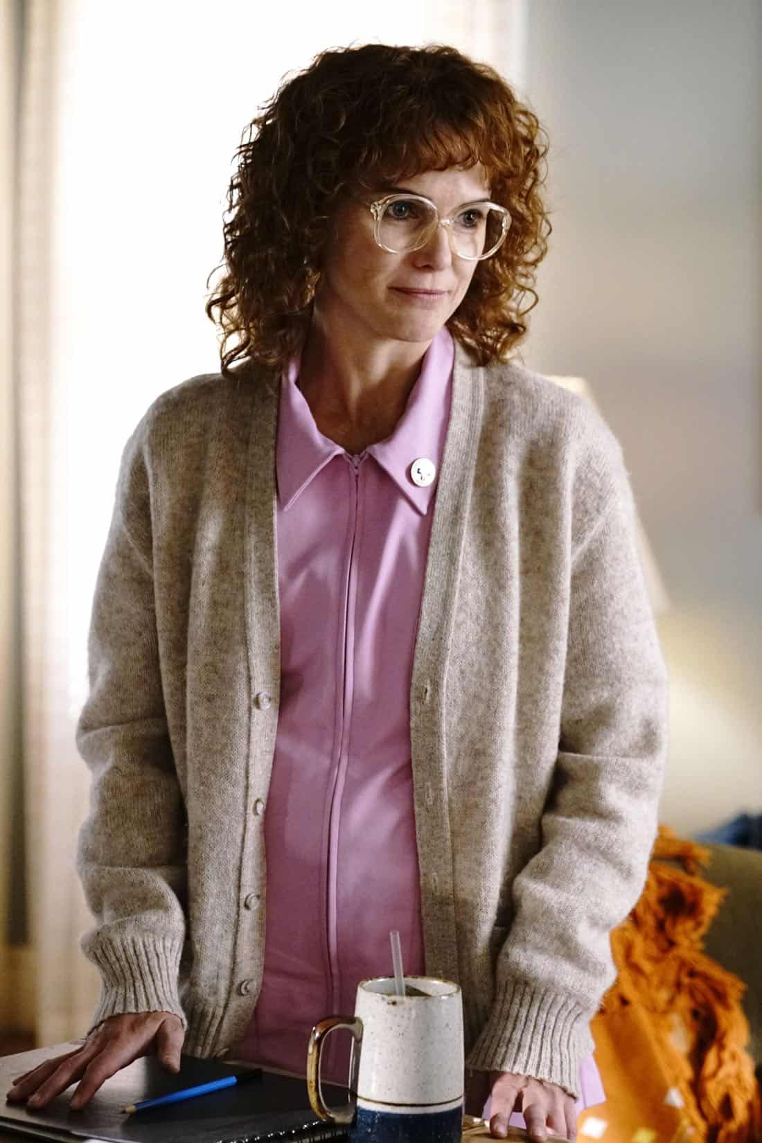 THE AMERICANS -- "Tchaikovsky" -- Season 6, Episode 2 (Airs Wednesday, April 4, 10:00 pm/ep) -- Pictured: Keri Russell as Elizabeth Jennings. CR: Patrick Harbron/FX