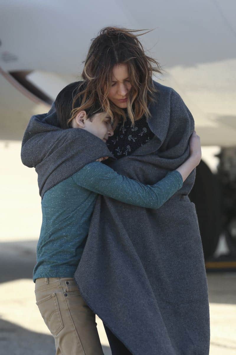 "Kenny and the Jet" -- Paige's maternal side goes into high gear when Team Scorpion must save an unconscious, hypothermic boy stuck in the wheel well of their airborne airplane. Also, Walter's white lie to Paige starts to take a toll on him, and Paige realizes something's up, on SCORPION, Monday, April 9 (10:00-11:00 PM, ET/PT) on the CBS Television Network. Pictured: Riley B. Smith, Katharine McPhee. Photo: Michael Yarish/CBS é2018 CBS Broadcasting, Inc. All Rights Reserved
