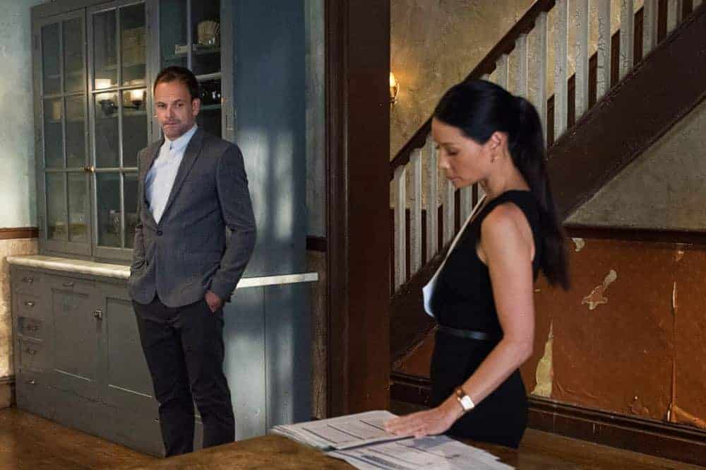 "An Infinite Capacity for Taking Pains" -- As Holmes confronts a medical diagnosis that threatens both his career and sobriety, he meets Michael (Desmond Harrington), a man who credits Sherlock for helping him conquer his own addiction. Also, Holmes and Watson are hired by a reformed party girl heiress to find her missing partner in a years-old sex tape that has just leaked online, on the sixth season premiere of ELEMENTARY, Monday, April 30 (10:00-11:00, ET/PT), on the CBS Television Network. Pictured Jonny Lee Miller as Sherlock Holmes and Lucy Liu as Joan Watson Photo: Jeff Neira /CBS é2017 CBS Broadcasting, Inc. All Rights Reserved