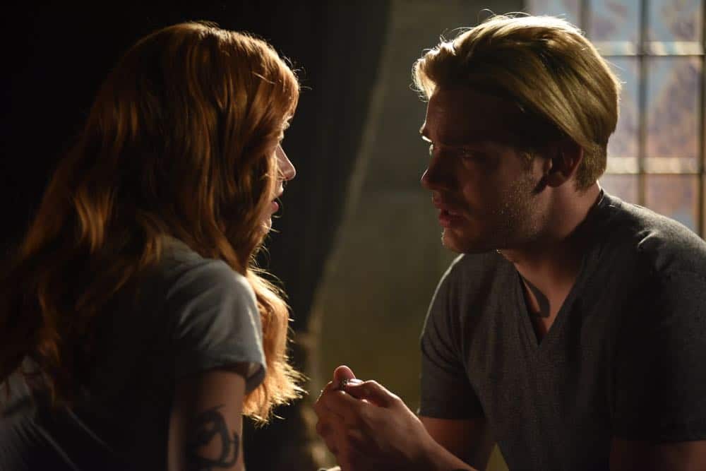SHADOWHUNTERS - "Thy Soul Instructed" - Jace’s concerns grow about his mental state and turns to Luke for information on his family’s past. Clary and Izzy go after a rogue vampire and Simon hunts for a new apartment. This episode of "Shadowhunters" airs Tuesday, April 10 (8:00 - 9:00 p.m. EDT) on Freeform. (Freeform/John Medland) KATHERINE MCNAMARA, DOMINIC SHERWOOD