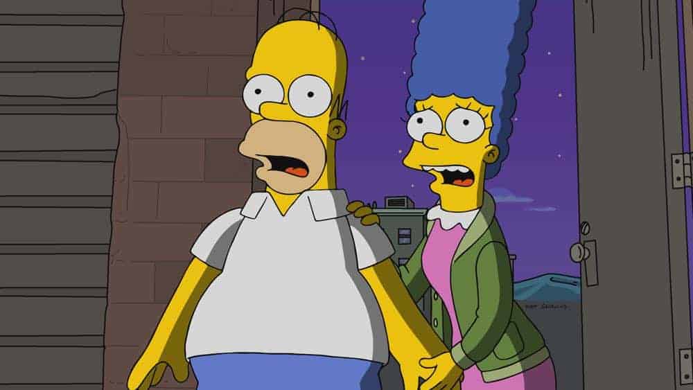 THE SIMPSONS: Homer and Marge follow Moe after the bar closes early and discover him and his father fighting. The Simpsons, after finding out that Moe has been excommunicated from his family for years, attempt to bring them back together in the “King Leer” episode of THE SIMPSONS airing Sunday, April 15 (8:00-8:30 PM ET/PT) on FOX. THE SIMPSONS ™ and © 2018 TCFFC ALL RIGHTS RESERVED.