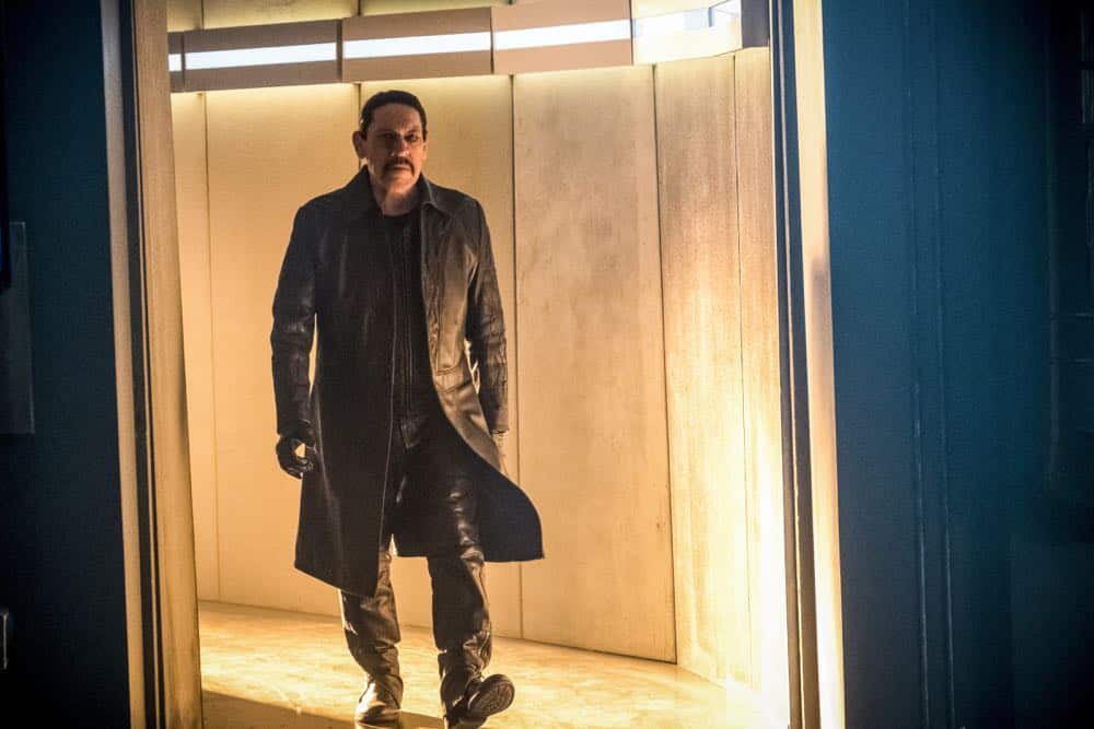 The Flash -- "Null and Annoyed" -- Image Number: FLA417a_0256b.jpg -- Pictured: Danny Trejo as Breacher -- Photo: Katie Yu/The CW -- é 2018 The CW Network, LLC. All rights reserved