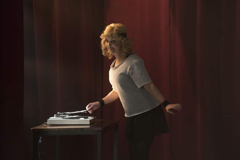 THE GOLDBERGS - "Flashy Little Flashdancer" - After seeing "Flashdance," Beverly decides to take up dance with the Frentas and is dejected when the family doesn't support her after telling them she is going to be in a recital. Meanwhile, when Emmy starts dating a cool guy, Adam thinks their friendship is in jeopardy, so he sets out to be cooler which backfires, on "The Goldbergs," WEDNESDAY, APRIL 11 (8:00-8:30 p.m. EDT), on The ABC Television Network. (ABC/Byron Cohen) WENDI MCLENDON-COVEY