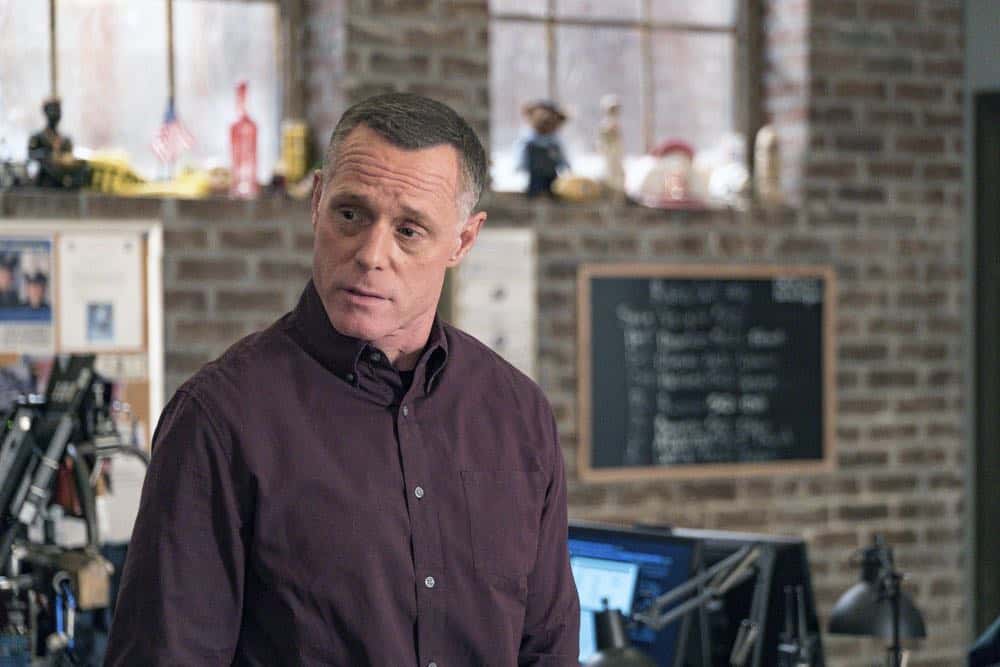 CHICAGO P.D. -- "Payback" Episode 519 -- Pictured: Jason Beghe as Hank Voight -- (Photo by: Matt Dinerstein/NBC)