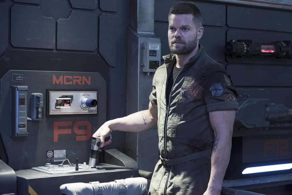 THE EXPANSE -- "Iff" Episode 302 -- Pictured: Wes Chatham as Amos Burton -- (Photo by: Rafy/Syfy)