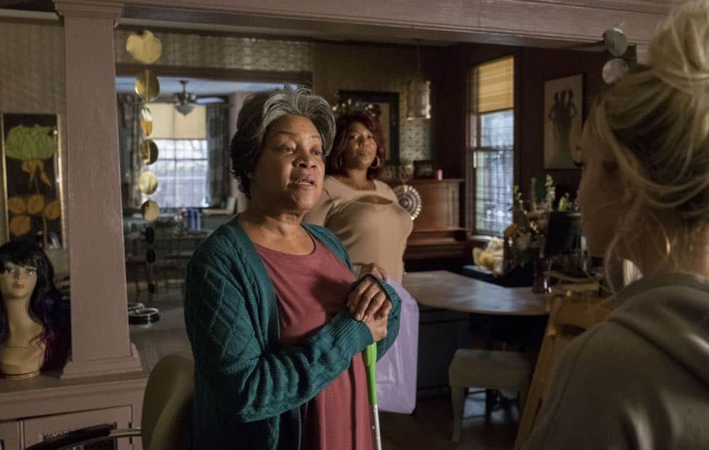 STAR: L-R: Guest star Juanita Jennings, Queen Latifah and Jude Demorest in the "Forward (E)Motion" episode of STAR airing Wednesday, April 18 (9:00-10:00 PM ET/PT) on FOX. ©2018 Fox Broadcasting Co. CR: Wilford Harewood/FOX