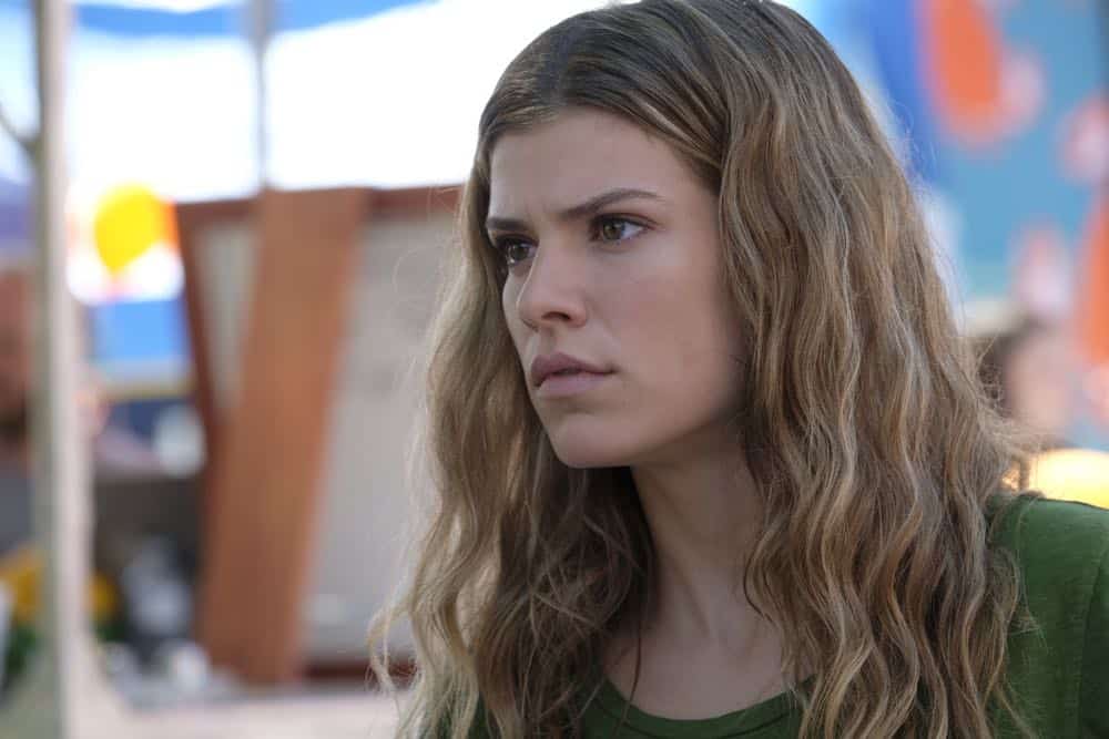 THE CROSSING - "Pax Americana" - A wounded Reece faces off with her pursuers miles away, while Jude's plan to spend quality time with his son leads to a terrifying ordeal. Back at the camp, Hannah escapes to get her first look at the outside world as Dr. Sophie Forbin arrives to assess the larger threat presented by Leah's unusual virus. Meanwhile, Emma discovers unsettling information which makes her question who she's really working for, on "The Crossing," airing MONDAY, APRIL 16 (10:00-11:00 p.m. EDT), on The ABC Television Network. (ABC/Jeff Weddell) KELLY MISSAL
