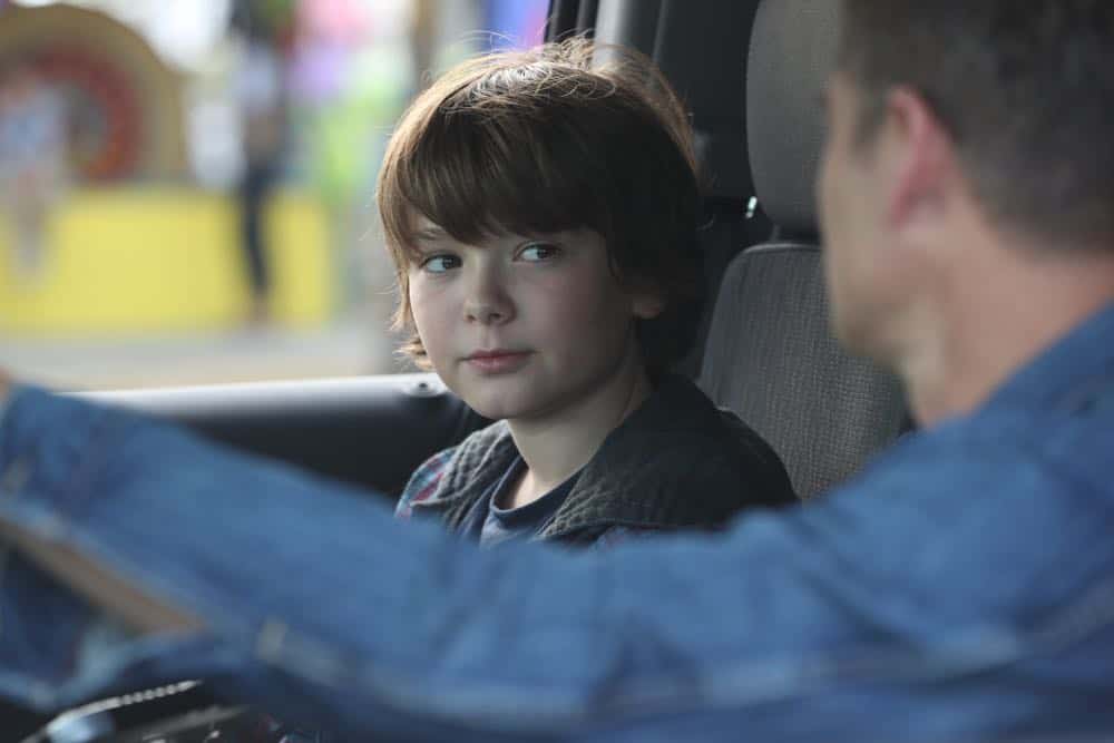 THE CROSSING - "Pax Americana" - A wounded Reece faces off with her pursuers miles away, while Jude's plan to spend quality time with his son leads to a terrifying ordeal. Back at the camp, Hannah escapes to get her first look at the outside world as Dr. Sophie Forbin arrives to assess the larger threat presented by Leah's unusual virus. Meanwhile, Emma discovers unsettling information which makes her question who she's really working for, on "The Crossing," airing MONDAY, APRIL 16 (10:00-11:00 p.m. EDT), on The ABC Television Network. (ABC/Jack Rowand) CHRISTIAN COOPER