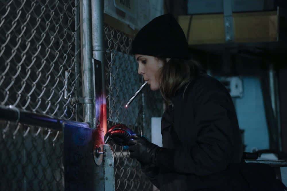 THE AMERICANS -- "Mr. and Mrs. Teacup" -- Season 6, Episode 4 (Airs Wednesday, April 18, 10:00 pm/ep) -- Pictured: Keri Russell as Elizabeth Jennings. CR: Eric Liebowitz/FX