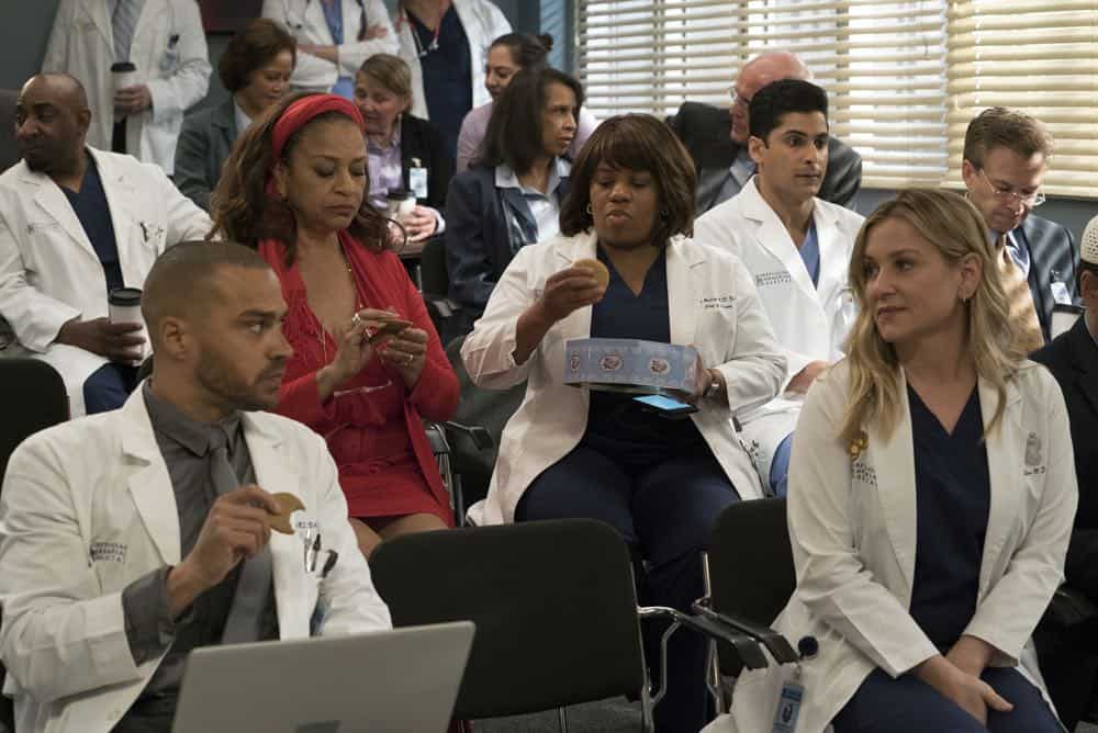 GREY'S ANATOMY - "Judgment Day" - During presentations on Grey Sloan Surgical Innovation Prototypes Day, Arizona shares some cookies from an appreciative patient that, unbeknownst to her, contain a special ingredient. Meanwhile, Catherine reveals some shocking details to Jackson about his grandfather's past; and Jo steps in mid-operation on a major surgery after Bailey and Meredith are down for the count, on "Grey's Anatomy," THURSDAY, APRIL 19 (8:00-9:00 p.m. EDT), on The ABC Television Network. (ABC/Byron Cohen) JESSE WILLIAMS, DEBBIE ALLEN, CHANDRA WILSON, RUSHI KOTA, JESSICA CAPSHAW GREY'S ANATOMY - "Judgment Day" - During presentations on Grey Sloan Surgical Innovation Prototypes Day, Arizona shares some cookies from an appreciative patient that, unbeknownst to her, contain a special ingredient. Meanwhile, Catherine reveals some shocking details to Jackson about his grandfather's past; and Jo steps in mid-operation on a major surgery after Bailey and Meredith are down for the count, on "Grey's Anatomy," THURSDAY, APRIL 19 (8:00-9:00 p.m. EDT), on The ABC Television Network. (ABC/Byron Cohen) JESSE WILLIAMS, DEBBIE ALLEN, CHANDRA WILSON, RUSHI KOTA, JESSICA CAPSHAW