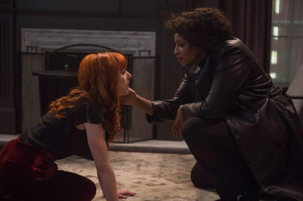 Supernatural -- "Funeralia" -- Image Number: SN1319a_0101b.jpg -- Pictured (L-R): Ruth Connell as Rowena and Lisa Berry as Billie -- Photo: Diyah Pera/The CW -- é 2018 The CW Network, LLC. All rights reserved