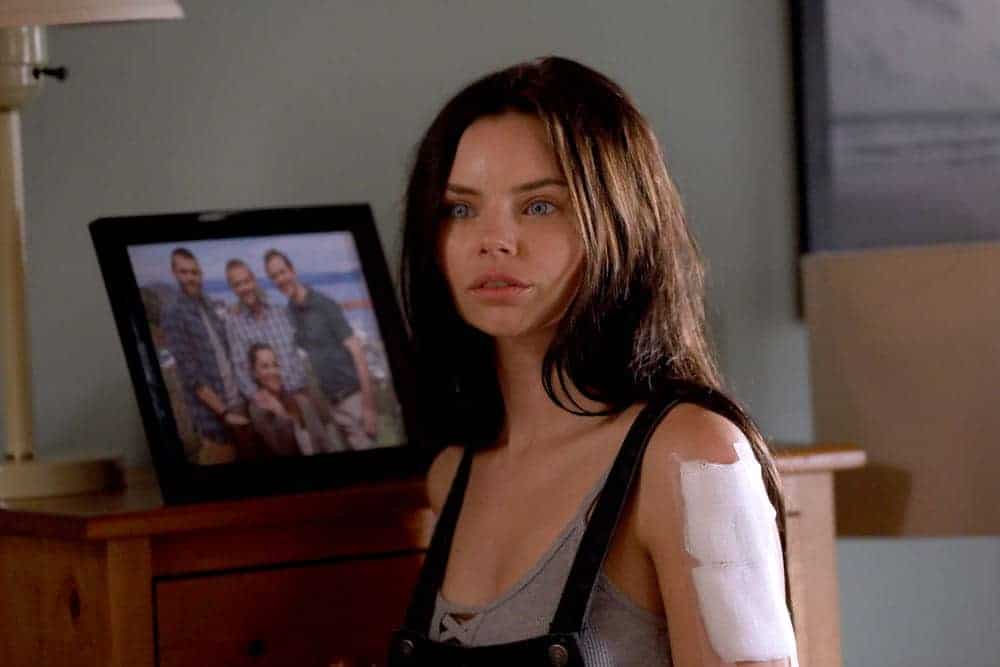 SIREN - "Curse of the Starving Class" - Disney Ben begins to investigate some suspicious overfishing, meanwhile Decker ramps up his efforts to find his escaped mermaid and shows the true extent of his influence. This episode of "Siren" airs Thursday, April 19 (8:00 - 9:01 p.m. EDT) on Freeform. (Freeform/Jack Rowand) ELINE POWELL
