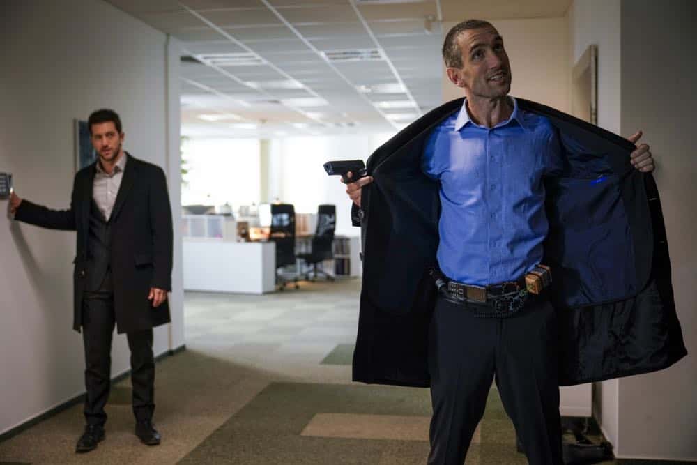 "Alters" -- As Eric and Zara provide risk assessment services at an investment bank, they are taken hostage by a gunman targeting a low-level accountant, and Eric must negotiate for their release, on RANSOM, Saturday, April 14 (8:00-9:00 PM, ET/PT) on the CBS Television Network. Pictured: Luke Roberts (Eric Beaumont), Gord Rand (Jordan Jones) Photo: Dávid Lukács é 2018 Ransom Television Productions Inc.