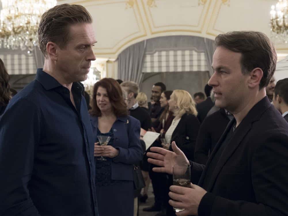 Damian Lewis as Bobby "Axe" Axelrod and Michael Birbiglia as Oscar Langstraat in BILLIONS (Season 3, Episode 04, "Hell of a Ride"). - Photo: Jeff Neumann/SHOWTIME