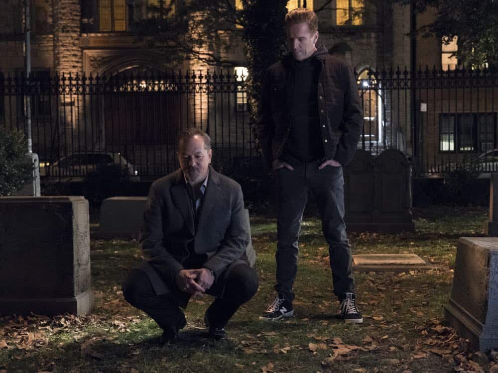 David Costabile as Mike "Wags" Wagner and Damian Lewis as Bobby "Axe" Axelrod in BILLIONS (Season 3, Episode 04, "Hell of a Ride"). - Photo: Jeff Neumann/SHOWTIME - Photo ID: BILLIONS_304_532.R.jpg