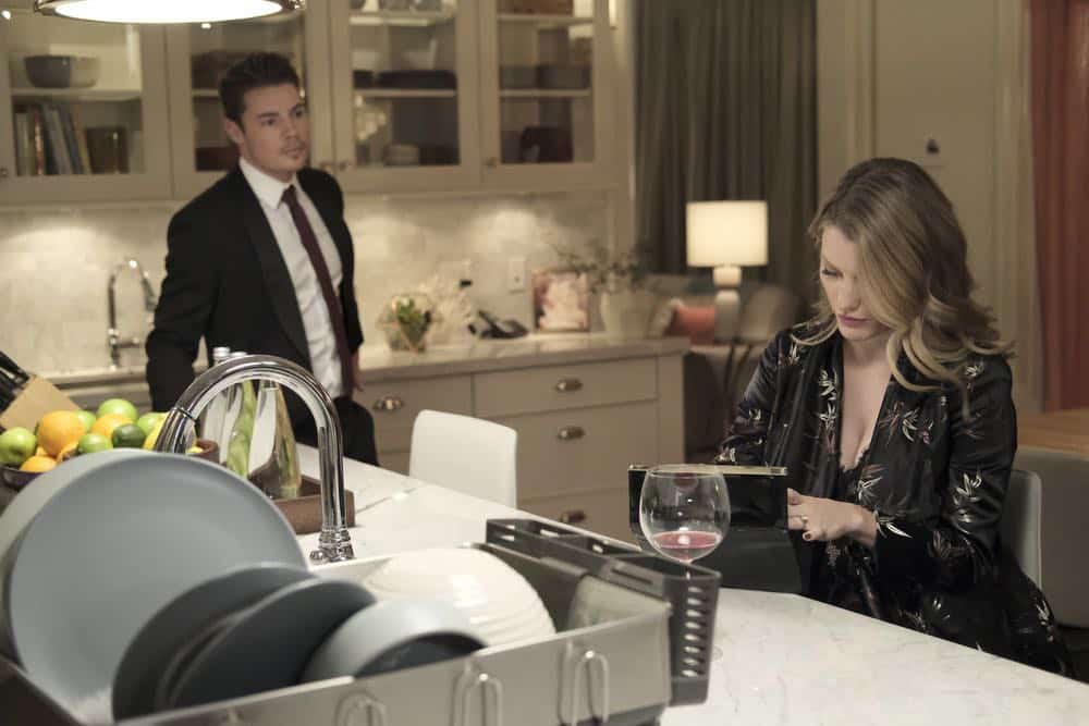 THE ARRANGEMENT -- "The Breakup" Episode 206 -- Pictured: (l-r) Josh Henderson as Kyle West, Christine Evangelista as Megan Morrison -- (Photo by: Eike Schroter/E! Entertainment)