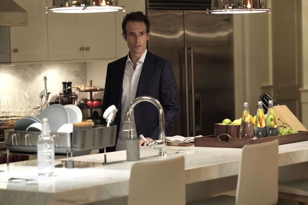THE ARRANGEMENT -- "The Breakup" Episode 206 -- Pictured: Michael Vartan as Terrence Anderson -- (Photo by: Eike Schroter/E! Entertainment)