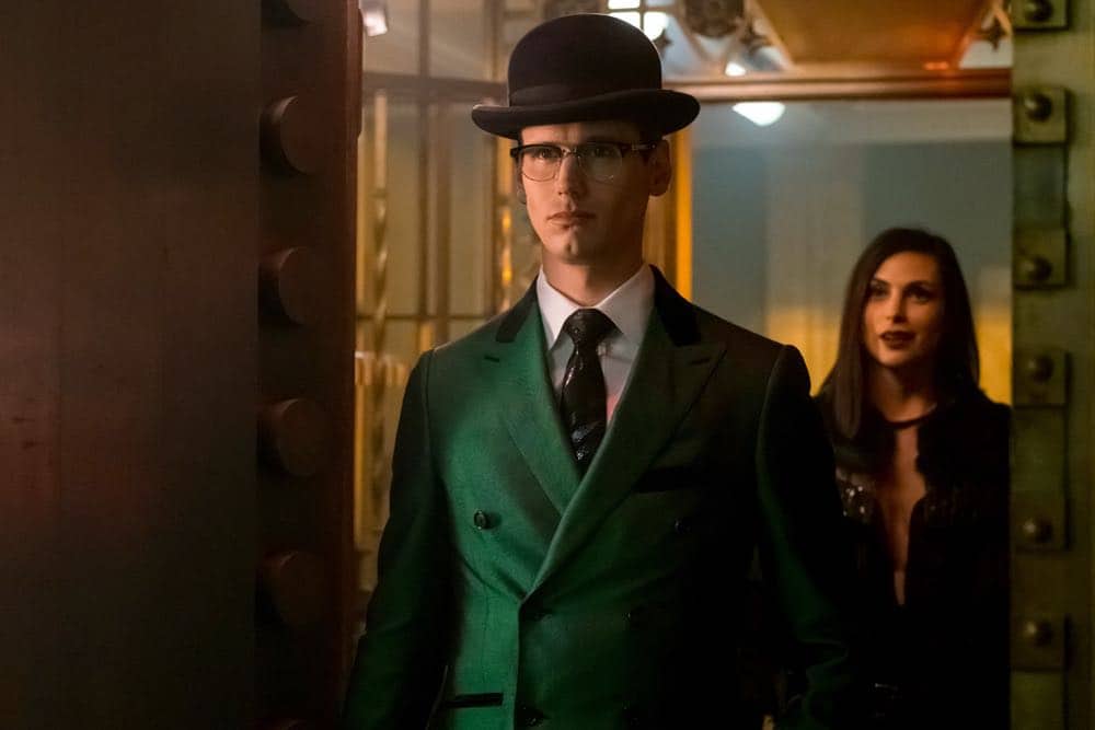 GOTHAM: L-R: Cory Michael Smith and Morena Baccarin in the "A Dark Knight: To Our Deaths and Beyond" episode of GOTHAM airing Thursday, April 19 (8:00-9:00 PM ET/PT) on FOX. ©2018 Fox Broadcasting Co. Cr: FOX